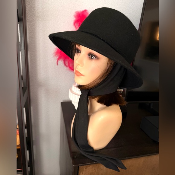 Vintage Black Wool Wide-Brim Hat with Scarf - Picture 6 of 10